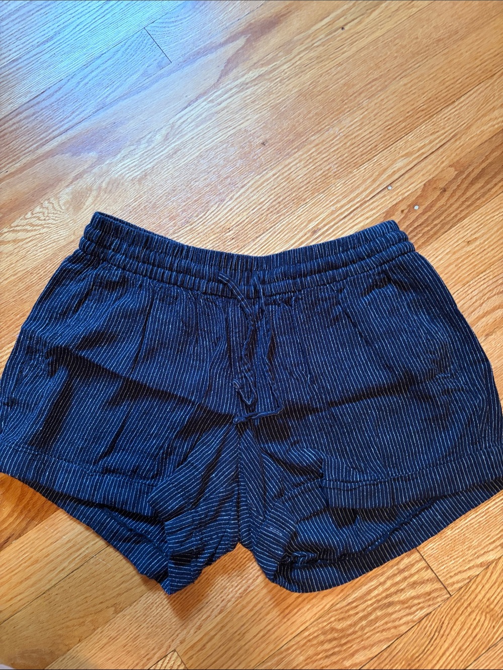 Old Navy Navy Pinstripe Athletic Shorts